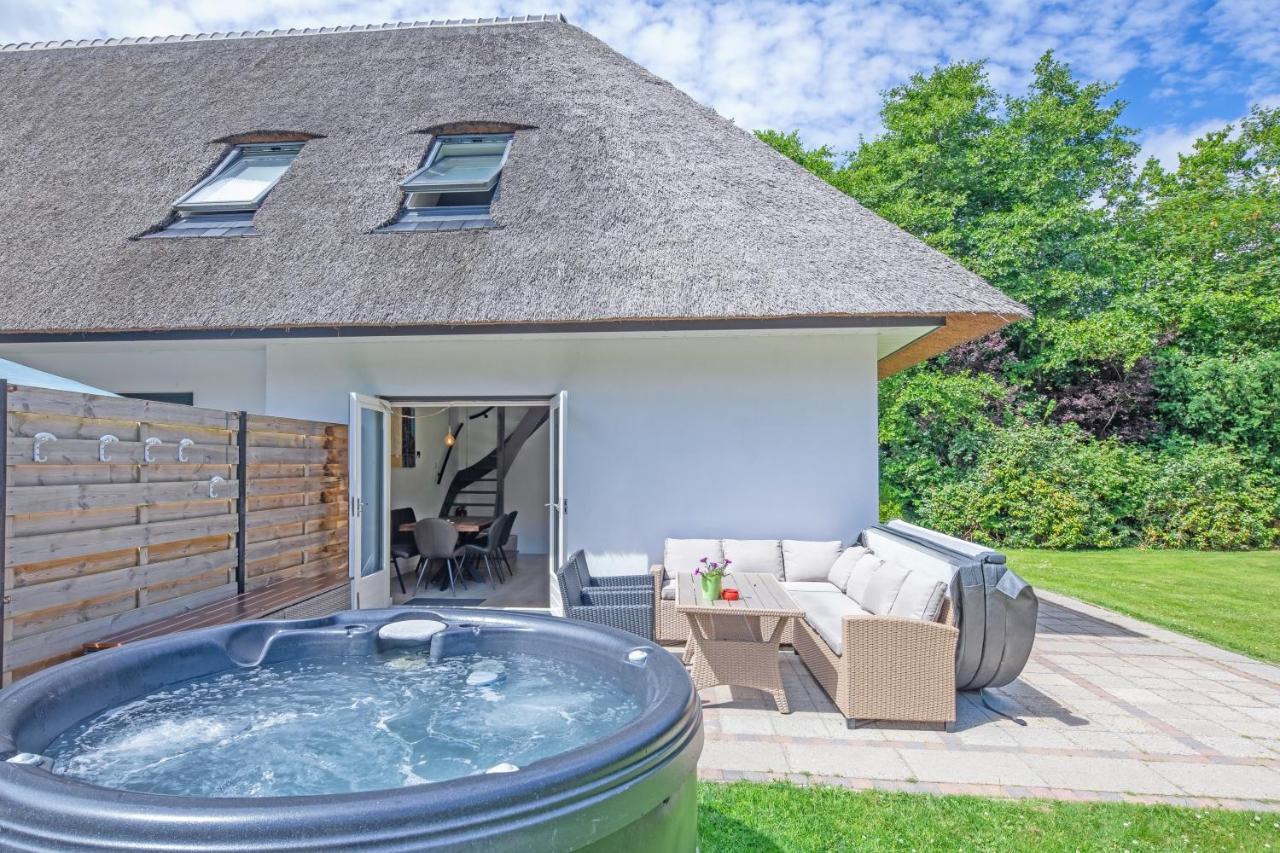 The Island Life Texel Met Jacuzzi Villa De Koog  Eksteriør bilde